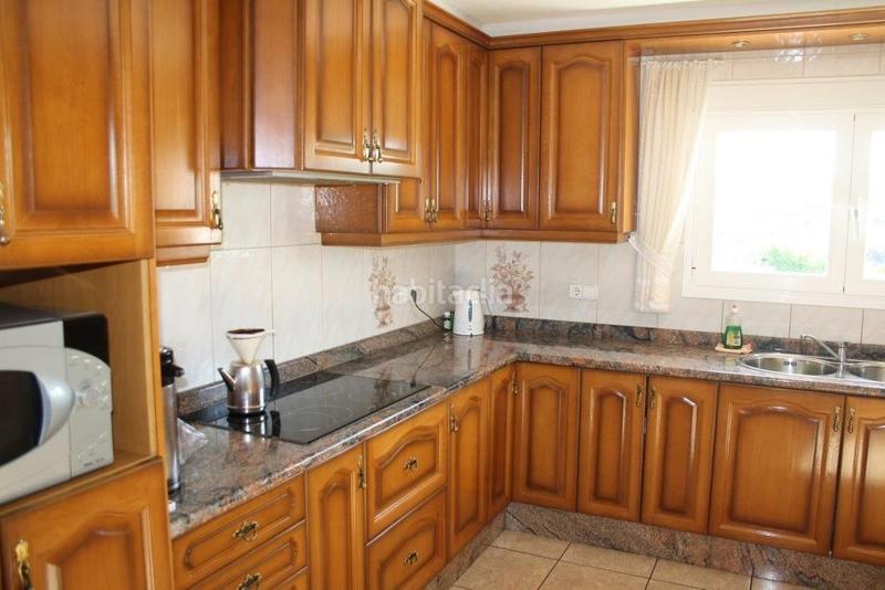 Foto 2c077c0f-3817-45af-8019-da6702b893e4. Casa con riscaldamento piscina in Altea ciudad Altea