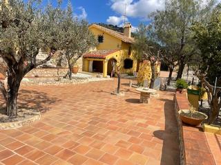 Casa a Tárbena. Casa de campo rústica en venta en tárbena, con vistas espectacul