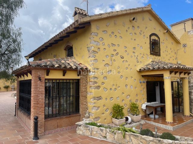 Foto 0e0288f6-c659-44fc-aad0-6549134851fb. Casa amb piscina a Tárbena