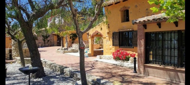 Foto f4aa8fcb-bd71-483a-8520-9f1a311622b9. Casa amb piscina a Tárbena