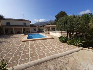 Rent House in L´Olla. Casa de campo en altea.
