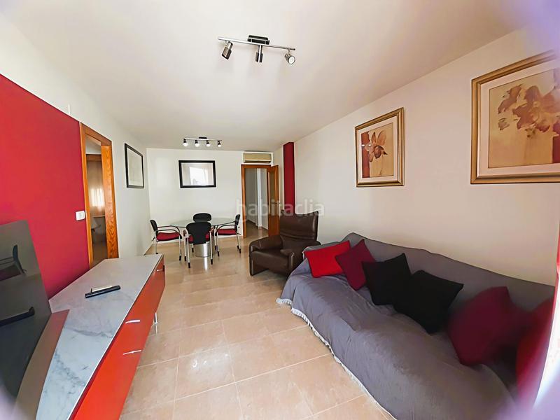 Foto 7dc33a66-6b51-48f4-8cd7-2b78b02f8f3e. Alquiler piso vivienda en alquiler de larga temporada ideal para perfiles estables y solventes. en Altea