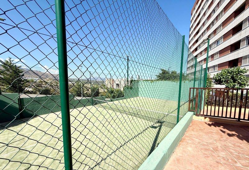 Foto c1f7602e-e3f5-4afc-a86f-d577cc2b40be. Pis amb calefacció piscina a Mirador de la Cala-Benimar Vila Joiosa (la)