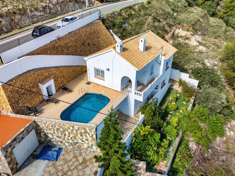 Foto 2db4287c-13f9-4d02-b42e-d9b2a32a7798. Casa amb piscina a Callosa d´en Sarrià