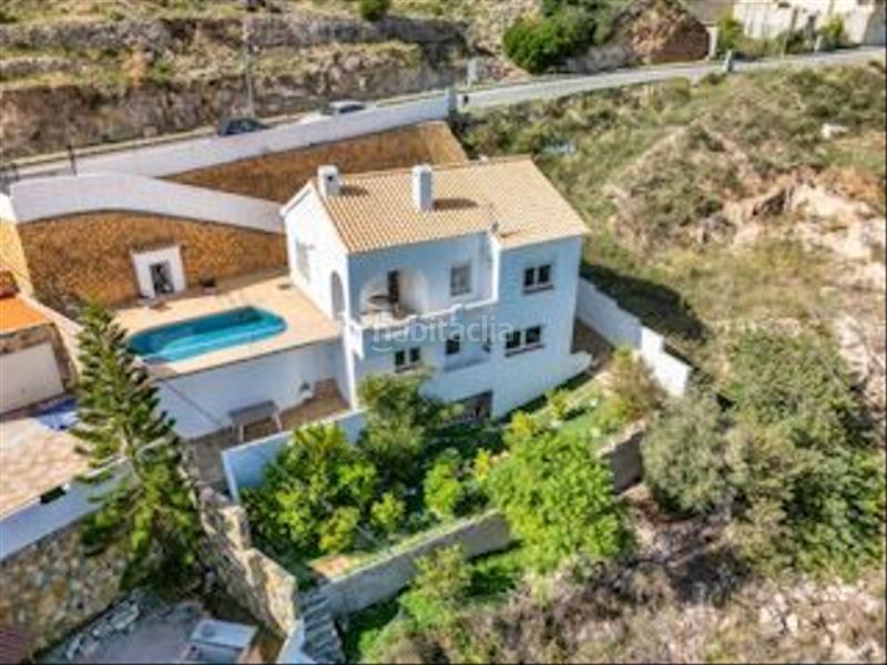 Foto 9e597a85-c236-47b8-aa06-c2cfbdd70538. Casa amb piscina a Callosa d´en Sarrià