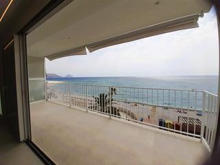 Affitto Appartamento in Altea Ciudad. Piso en altea  primera línea de playa con vistas al mar.