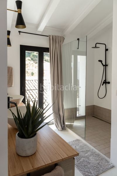 Foto 00010c65-aba9-4a22-b543-e7475306e314. Casa amb calefacció a Bolulla