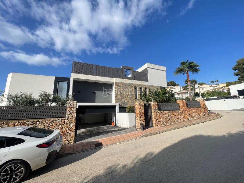 Foto 6212fad2-9229-4275-ba91-dd7781fcc256. Casa amb calefacció piscina a La Fustera Benissa