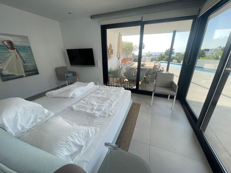 Foto 8ba42b99-1e05-4f88-91cb-d0965a2ff27e. Casa amb calefacció piscina a La Fustera Benissa