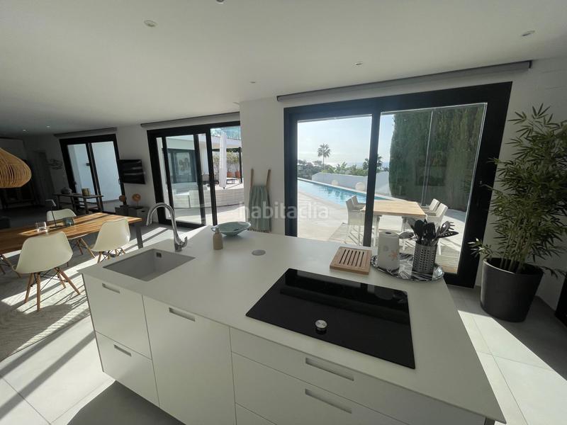 Foto be4c324b-e5f5-4e4c-9a95-5bff05259987. Casa amb calefacció piscina a La Fustera Benissa