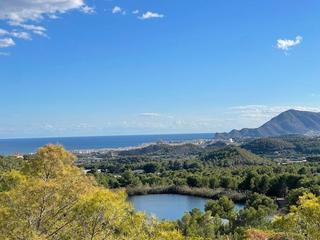 Terreno residencial en Altea la Vella. Terreno rústico en venta con vistas panorámicas al mar  santa cl