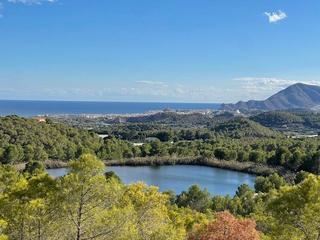Terreny residencial a Altea la Vella. Terreno rústico en venta con vistas panorámicas al mar  santa cl