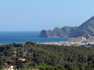 Casa en Altea la Vella. Villa en venta en altea vistas únicas al mar alhama springs ubic