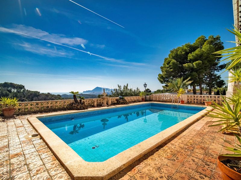 Foto 428df46f-b44e-4109-98dc-d7fdc3171176. Casa amb calefacció piscina a Altea la vella Altea