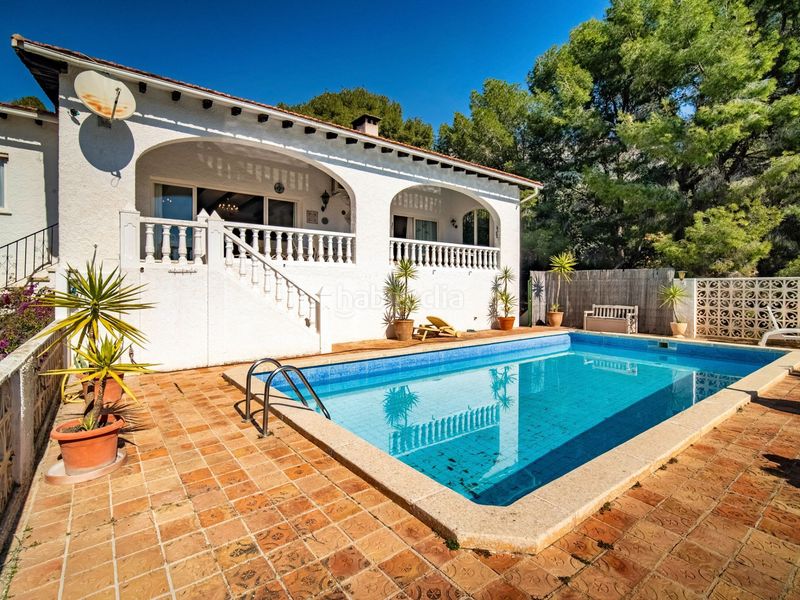 Foto 4f8d0d89-ef80-4b4f-b7ca-0f175a0dcef3. Casa amb calefacció piscina a Altea la vella Altea