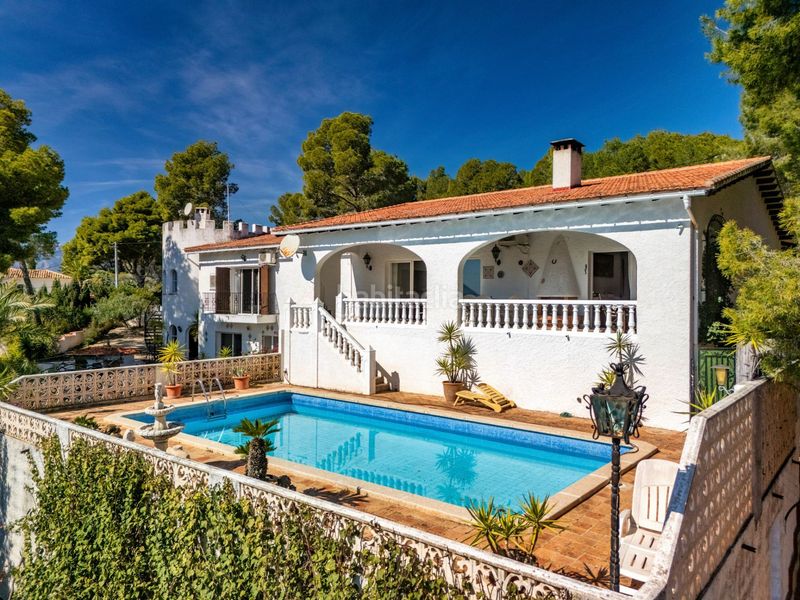 Foto c8be8bb8-f9dd-4426-bee5-c1bb330bff24. Casa amb calefacció piscina a Altea la vella Altea