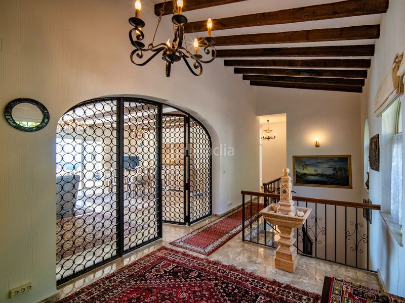 Foto f9a28c2a-d8b8-4c2e-9388-dd4542703ce8. Casa amb calefacció piscina a Altea la vella Altea