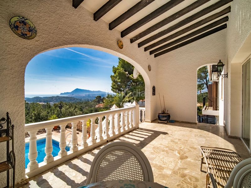 Foto fafcff0a-88cf-4d34-9563-c1d12c66d983. Casa amb calefacció piscina a Altea la vella Altea