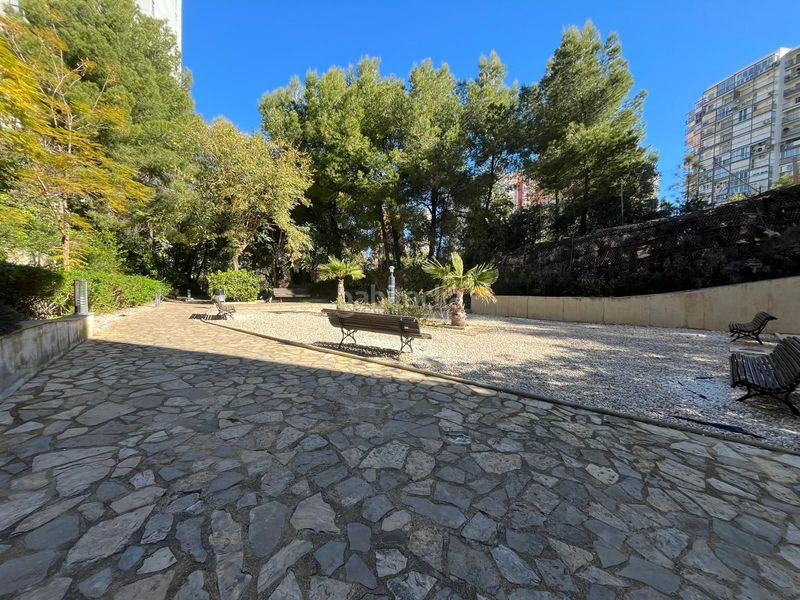 Foto 142a21c6-3dfe-4675-8f32-19b5d0482d1e. Piso  con terraza panorámica vistas al mar y montaña sierra helada en Benidorm