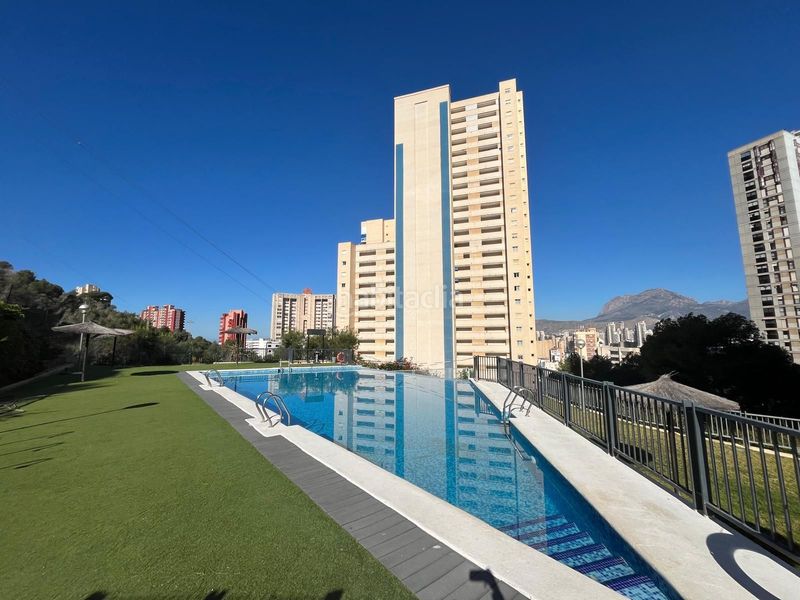 Foto 7374a8db-7a63-4ec6-b7d1-f31c787d804d. Piso  con terraza panorámica vistas al mar y montaña sierra helada en Benidorm