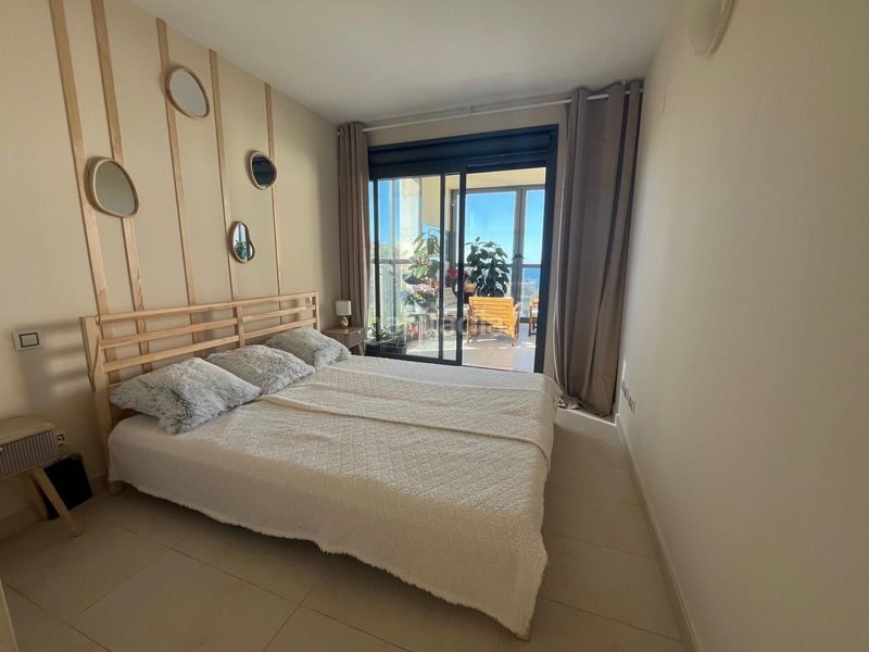 Foto b8a77d44-8634-4d0b-91c0-272143c59645. Piso  con terraza panorámica vistas al mar y montaña sierra helada en Benidorm
