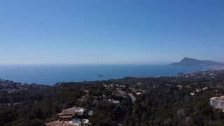 Pis a Altea la Vella. Amplio apartamento esquina en venta en altea con vista única al