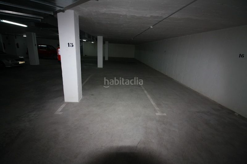 Foto 321c3790-51d7-438b-805a-b015d57d11b4. Aparcament cotxe a Altea ciudad Altea