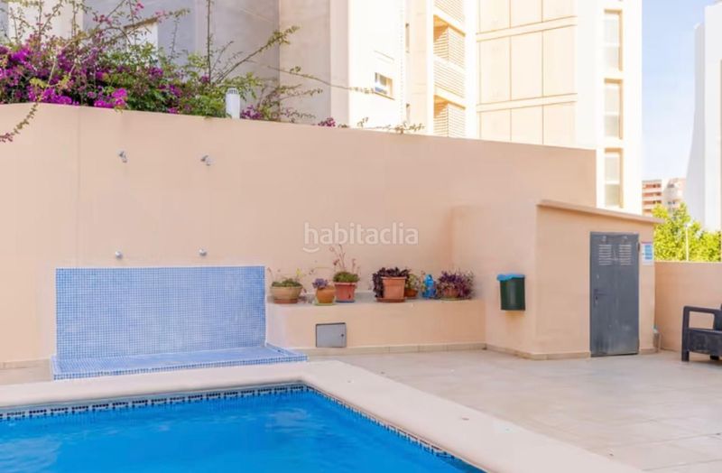 Foto 02738b10-9aaa-4eaf-bb0d-48c1c03aba28. Pis amb piscina a Puerto Calp