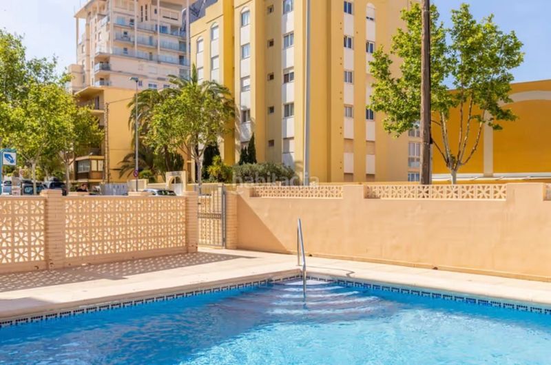 Foto 99e8521c-6e17-46fd-ab41-5f99718d39ae. Pis amb piscina a Puerto Calp