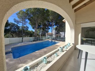 Miete Haus in Mascarat. Chalet independente en altea sierra