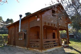 Mas à Confrides. Casa de madera en confrides, valle de guadalest