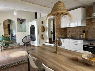 Casa a Xirles. Se vende en polop una casa de campo sólida y elegantemente refor