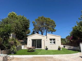 Miete Haus in Altea la Vella. Chalet reformado de una planta en alquiler de larga temporada en