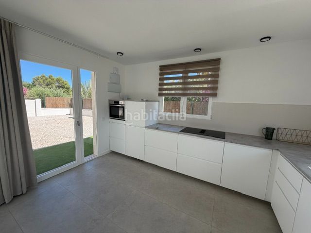 Foto e232be1b-1107-4e2f-b2c7-9f4da3687ce7. Alquiler casa chalet reformado de una planta en alquiler de larga temporada la vella. a estrenar en Altea