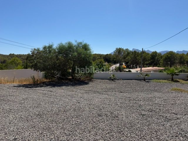 Foto fd053b3f-270f-42e1-8078-410ed9425b56. Alquiler casa chalet reformado de una planta en alquiler de larga temporada la vella. a estrenar en Altea