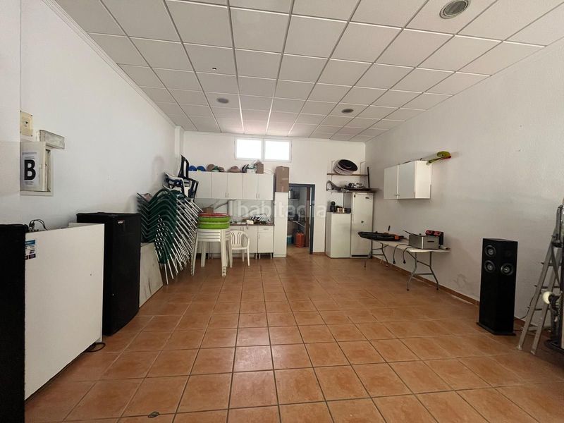 Foto b9479981-e6fe-4c2c-86ea-409c3c50668a. Local comercial  en alfaz del pi en Alfàs del Pi (l´)
