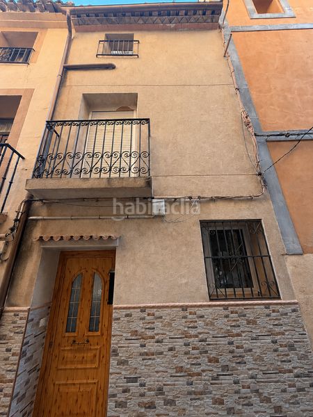 Foto dc159102-ba0d-48bc-9d2d-a51c7a93fceb. Casa a Casco urbano Polop