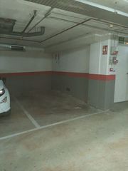 Affitto Posto auto in Paisos catalans 28. Aparcamiento en alquiler en avda. paises catalans.
