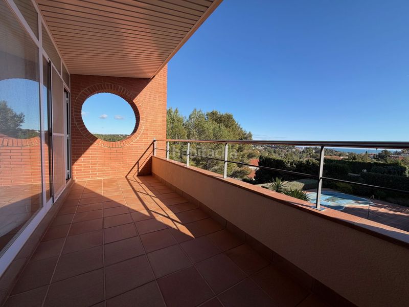 Foto 38910c13-6f2a-4bd8-8a5c-431b68e15abf. Casa amb calefacció aparcament piscina a Urbanitzacions de Llevant Tarragona