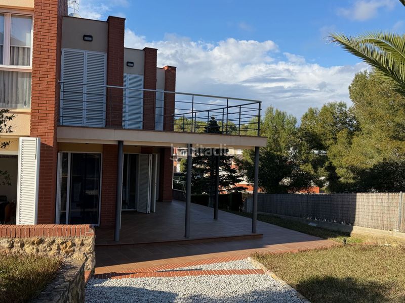 Foto ae8a75fa-7fed-4669-a2b2-d9407bbf8295. Casa amb calefacció aparcament piscina a Urbanitzacions de Llevant Tarragona