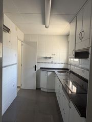 Miete Etagenwohnung  Huya. Piso en alquiler en tarragona, 2 dormitorios.