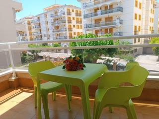 Piso  Carrer cossetania. Encantador piso con licencia turstica a dos pasos del mar en ca