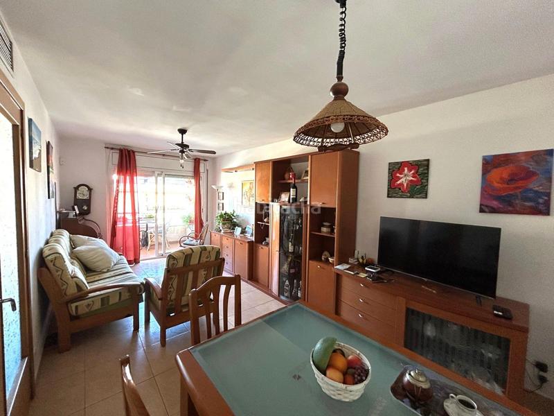 Foto 4b82b8de-1bb3-45b8-bc38-7e0f827ecec5. Piso  a la venta en Calafell poble Calafell
