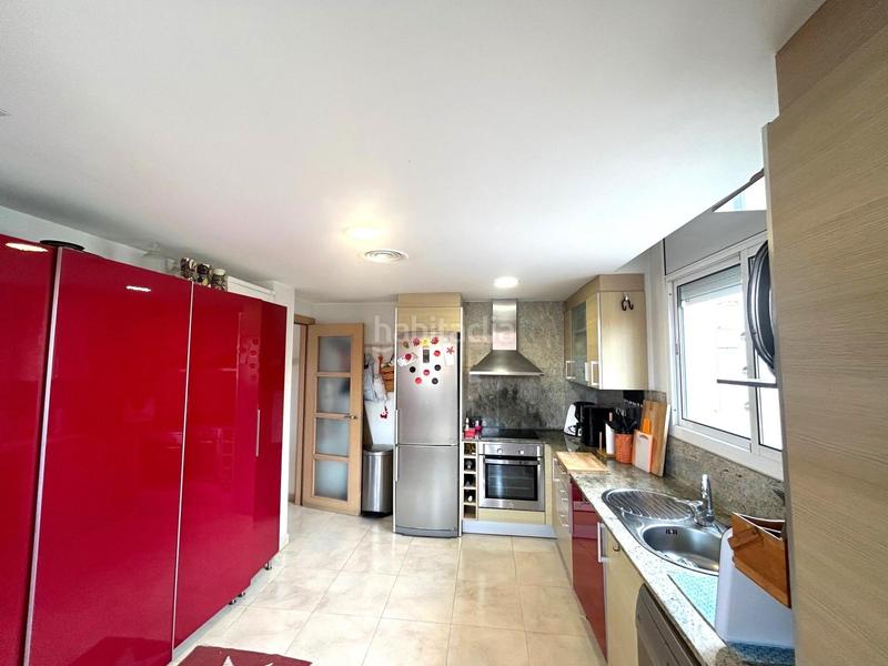 Foto ae681911-967c-42e3-9a72-109300b4c443. Attico con riscaldamento parcheggio in L´Estany Calafell