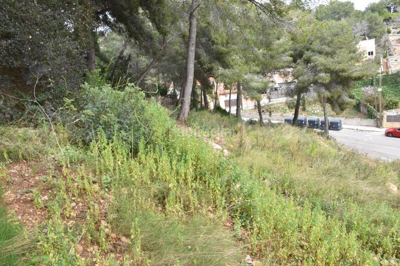 Foto a87113bc-f5be-4a17-8f6f-0d3cc26e6496. Terreno residencial parcela urbana en costa Cunit - els jardins - els rosers Cunit