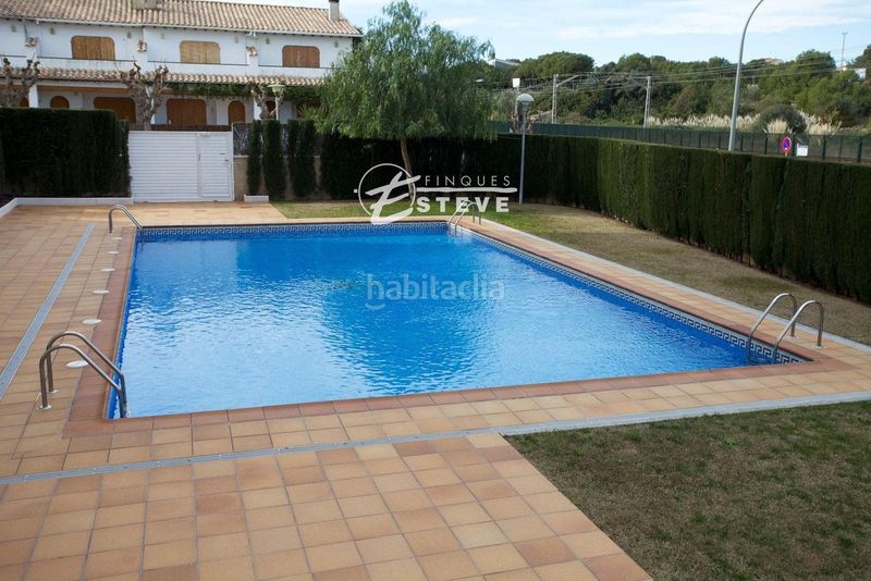 Foto 095becfe-f5f6-42db-ac88-cb847b106dcb. Àtic amb calefacció aparcament piscina a L´Estany Calafell