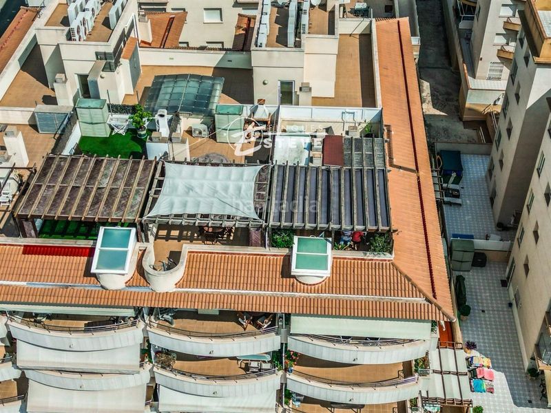 Foto ae9e5a9d-3cc3-445d-bde0-f5049aeb07a3. Àtic amb calefacció aparcament piscina a L´Estany Calafell