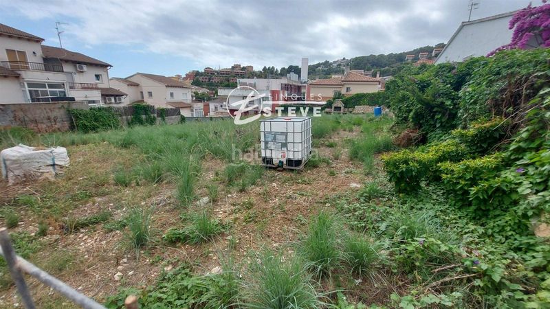 Foto 5ff25fee-4df7-462e-80fe-9dfe2f9c1efc. Finca rústica solar edificable en el centro en Segur de Calafell nucli urbà Segur de Calafell
