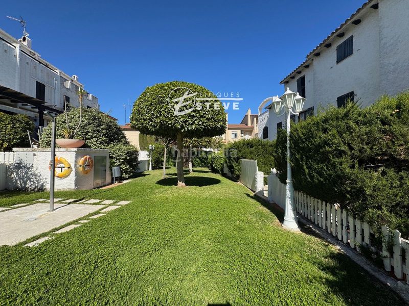 Foto 8188f33d-2683-42ef-83fb-629668c8e42d. Casa adossada amb calefacció aparcament piscina a Torredembarra
