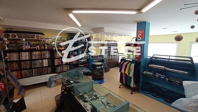 Foto c3a74f5b-50e7-4886-9055-95df2f66bcd5. Local comercial a Calafell platja Calafell